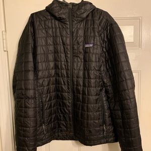 Patagonia Men’s nanopuff hoody jacket